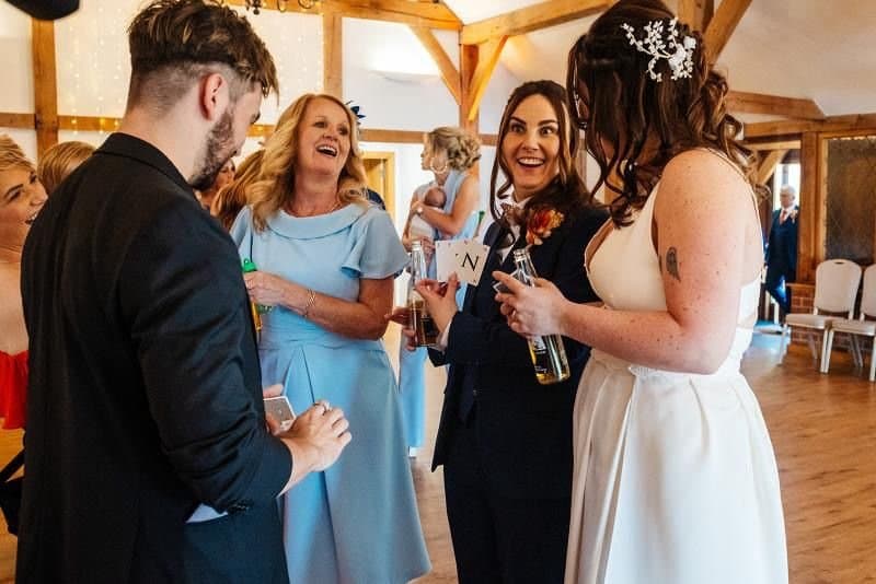 Edwin performing close-up mentalism for guests